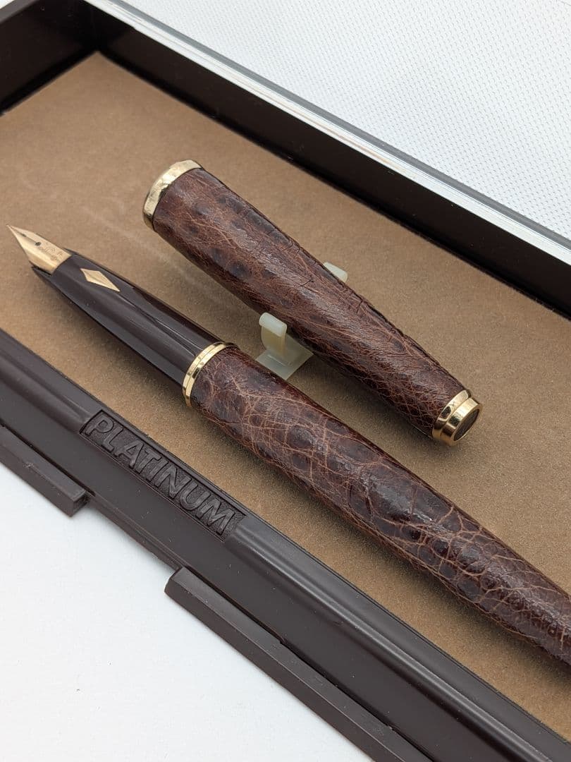 廃盤〈PLATINUM〉アマゾナス プラチナ 万年筆 ペン先 18K ②⑩