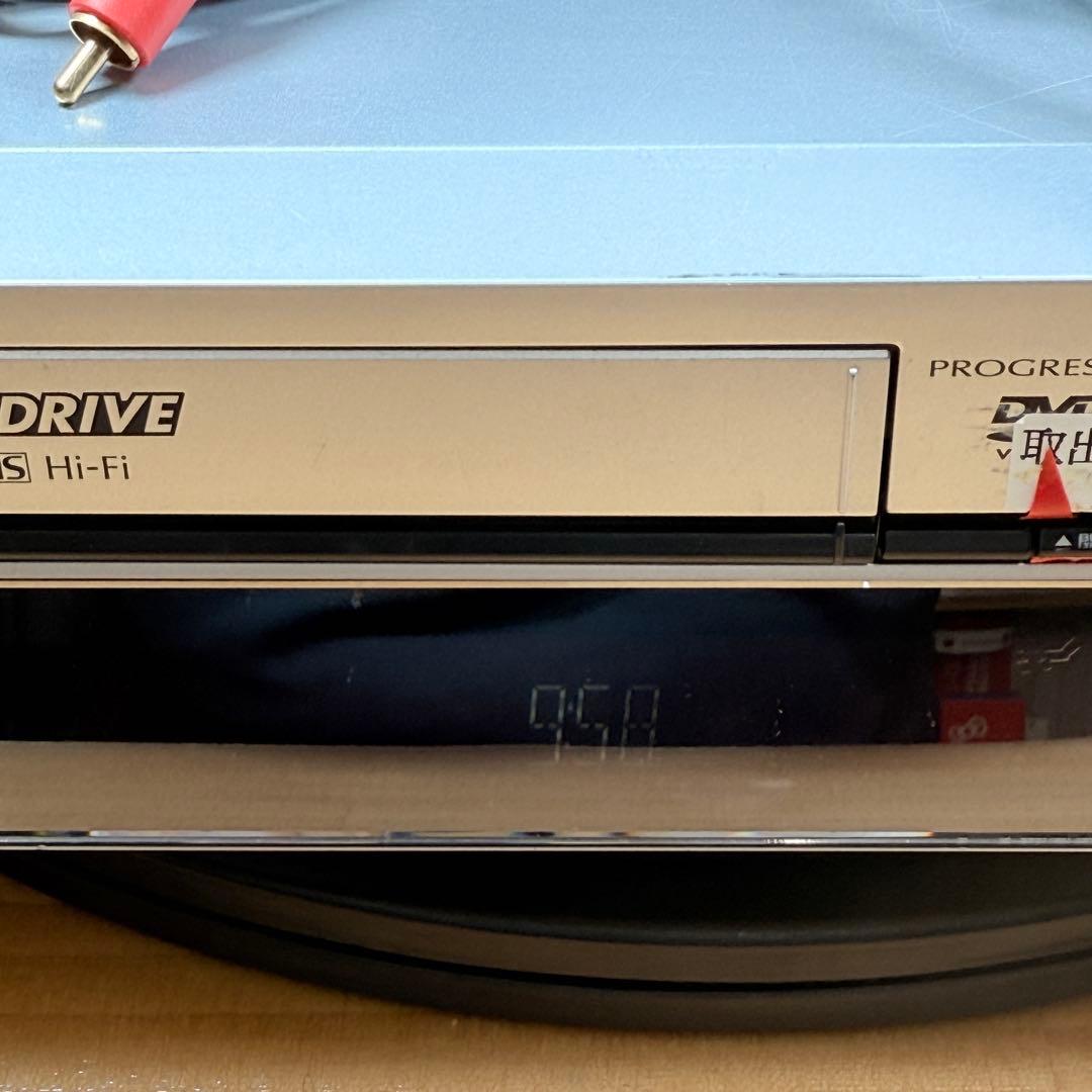 Panasonic DVD VHS プレイヤー DMR-E70V デッキ