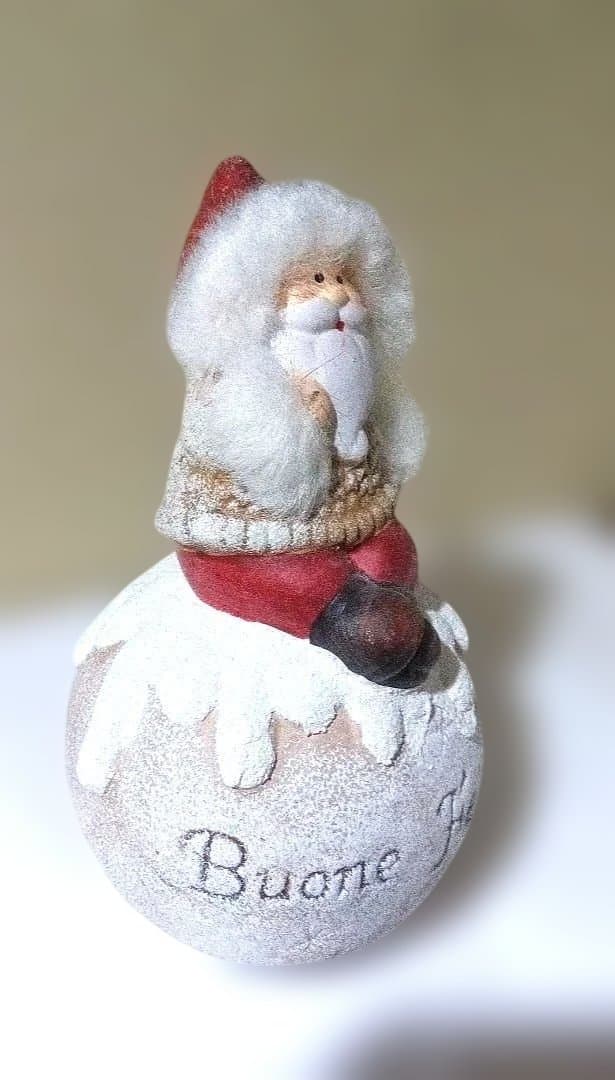 【アンティーク風】【Buone Feste】 フワフワサンタ 陶器置物4セット