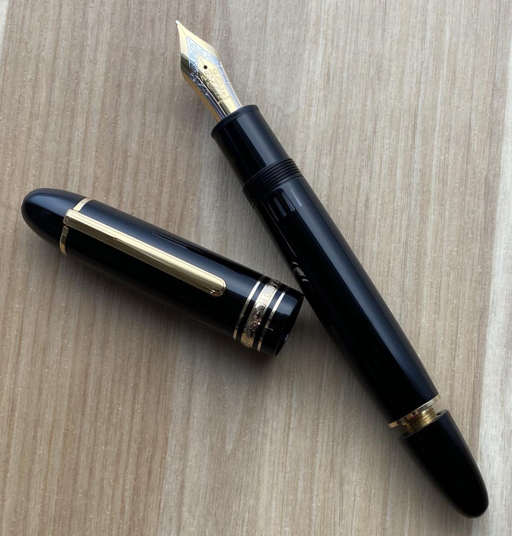 未使用に近い 現行品 モンブラン 149 18K 中字 Au750吸入式 万年筆