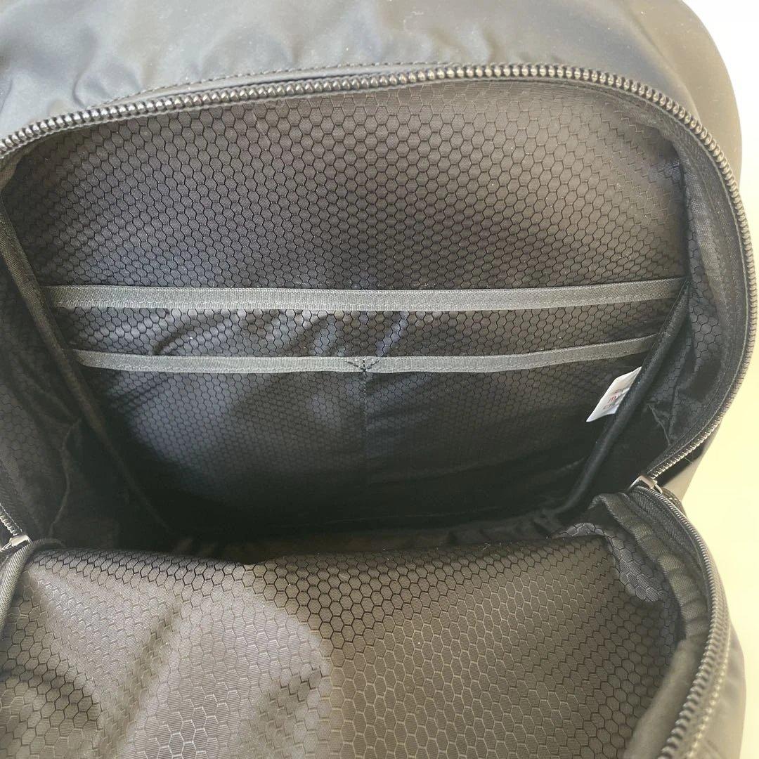 美品サムソナイト　レッド　ブラック　バックパック　リュック　バイアス