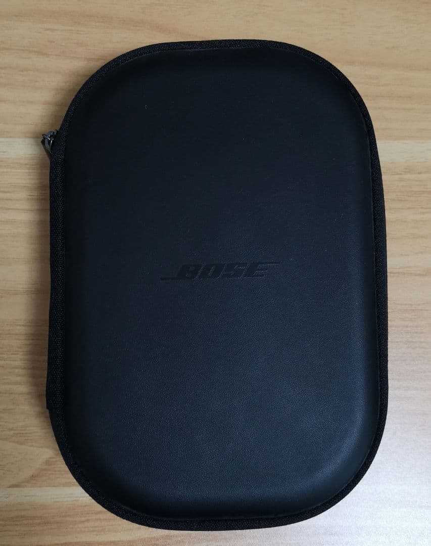 BOSE QuietComfort 35 wireless headphone…