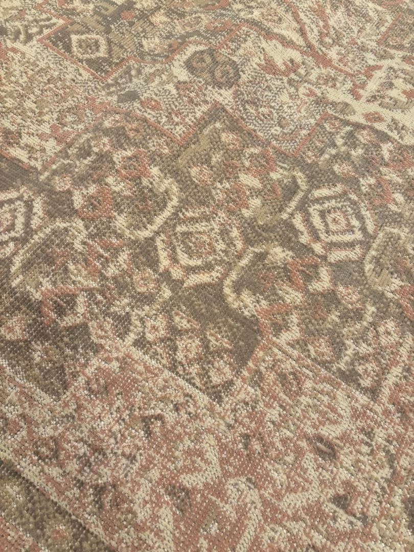 最終値下げ！【1/9まで出品】リセノ　ラグ　レッド　133cm×195cm