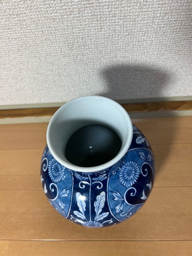 311 源右衛門　古伊万里の伝統　舘林源右衛門作　菊絵　花瓶