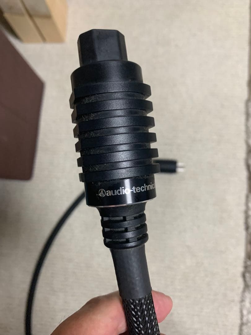 オーディオテクニカ極太電源ケーブル