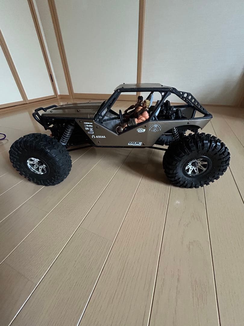 アキシャル　レイス