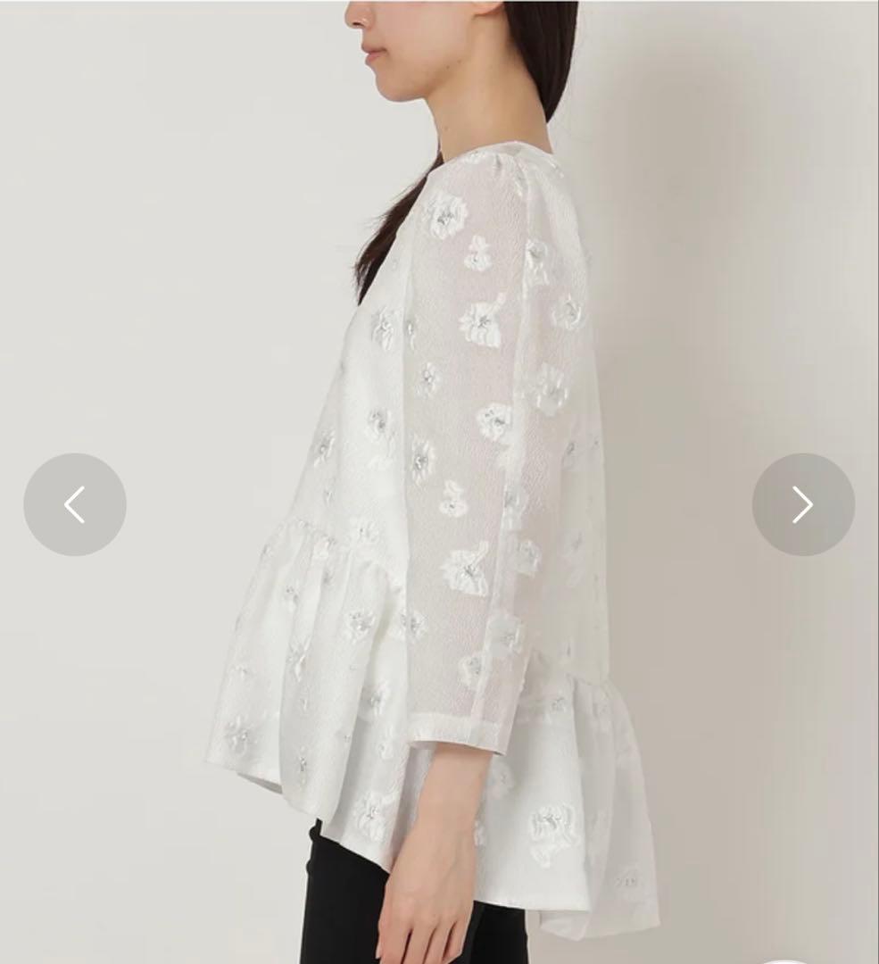 【新品】Audie a Muses シルバーフラワージャカードブラウス（オフ）