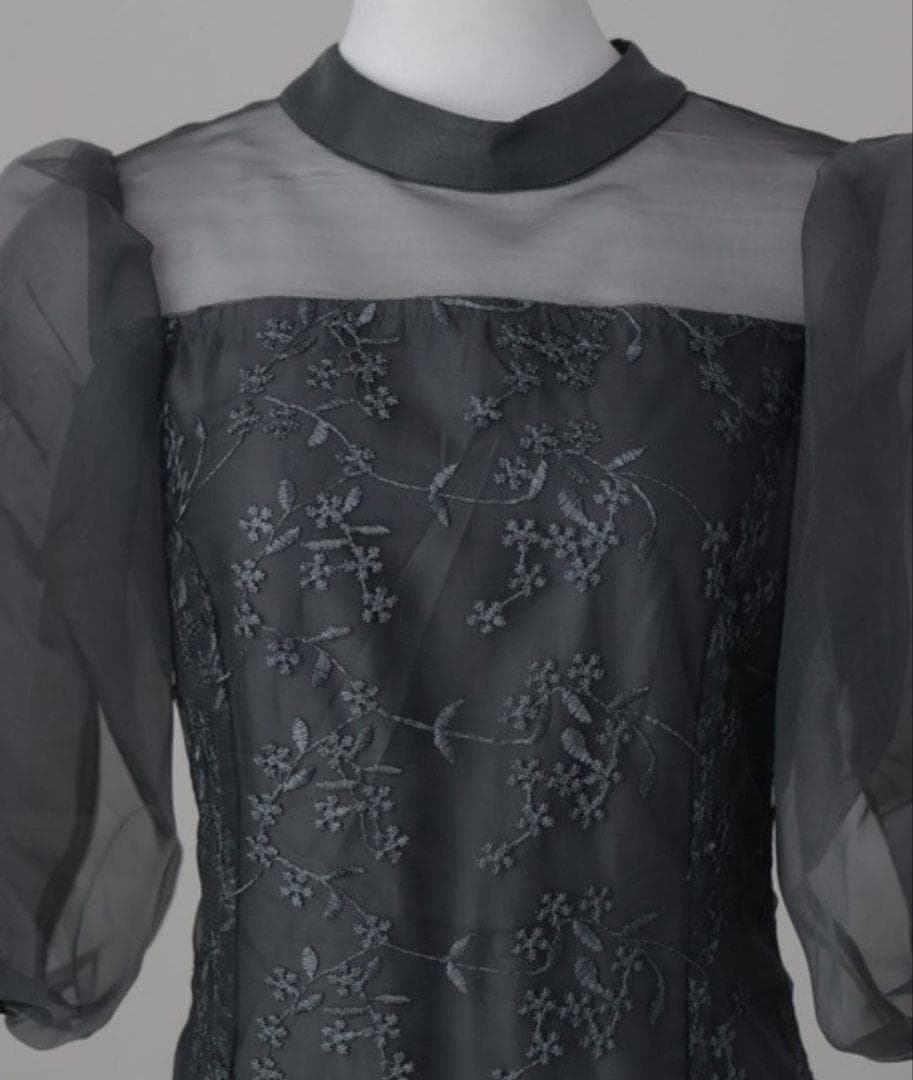 niana ニアナ オーガンジーパフスリーブ刺繍レース S 結婚式