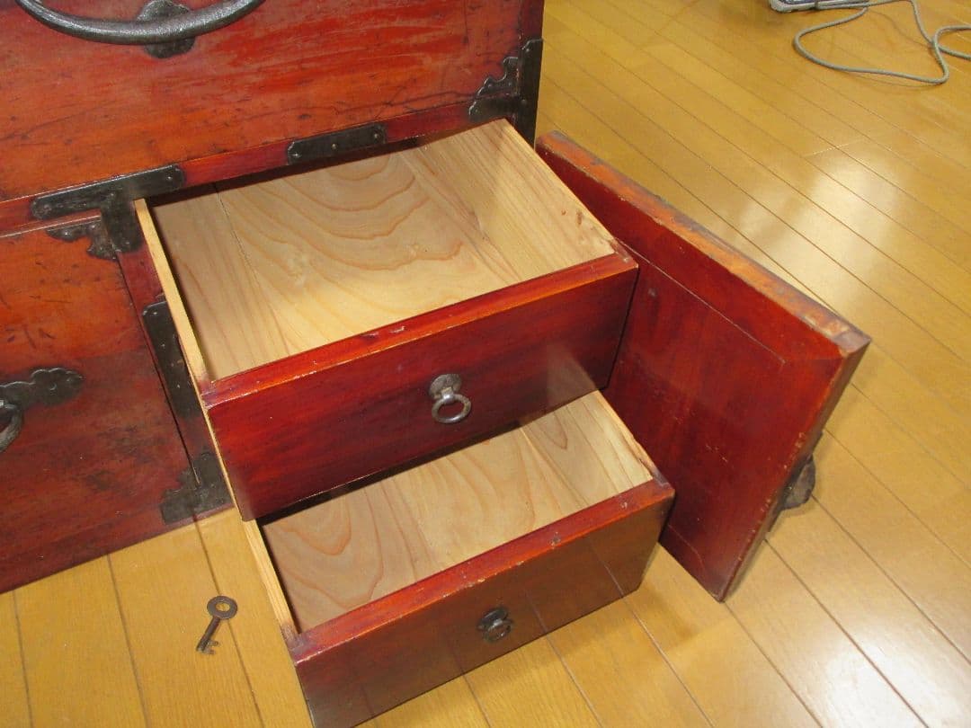 アンティークタンス 引き出し付き 鍵付き