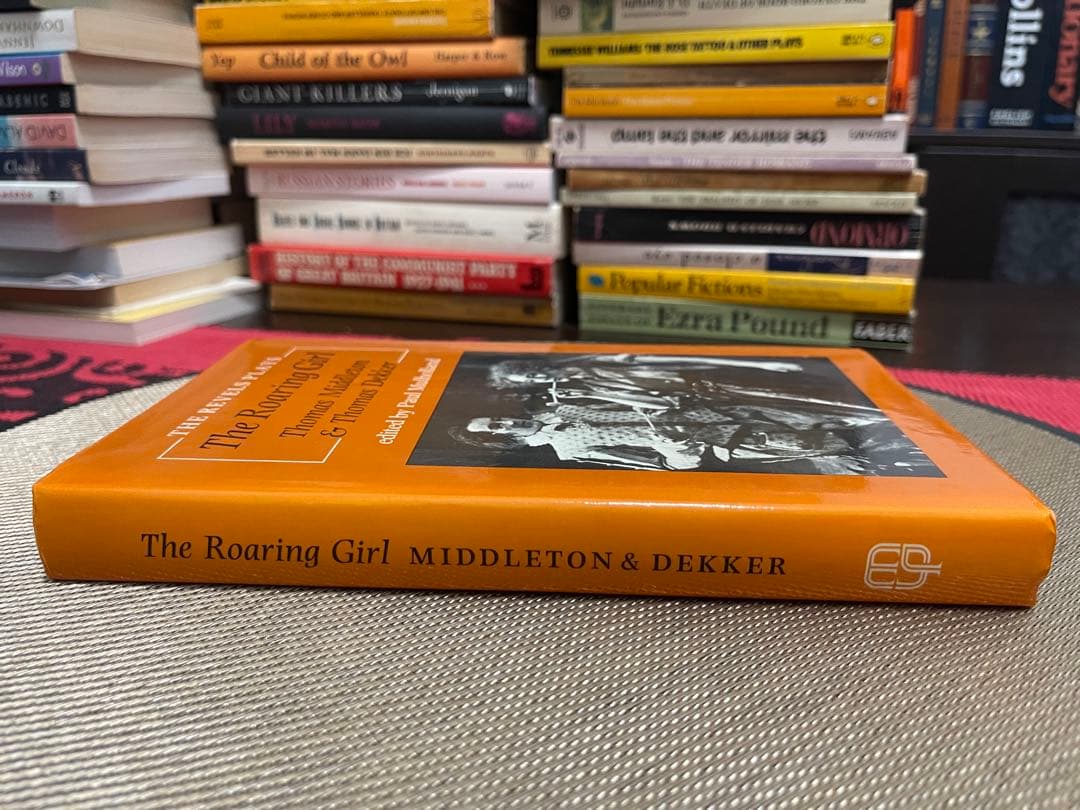 The Roaring Girl - Thomas Middleton &…