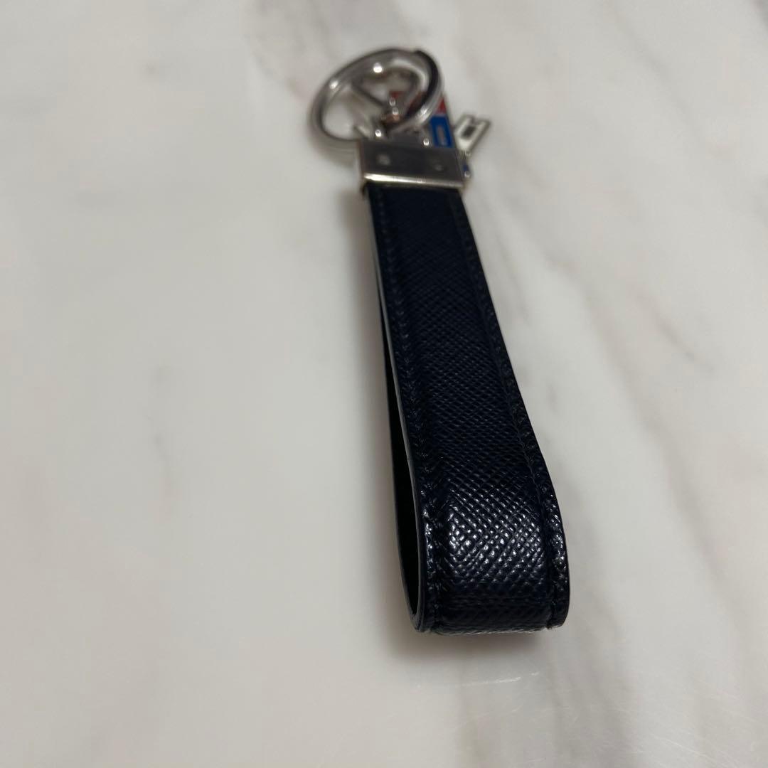 【人気】PRADA プラダ　ロボットチャームキーホルダー　キーリング