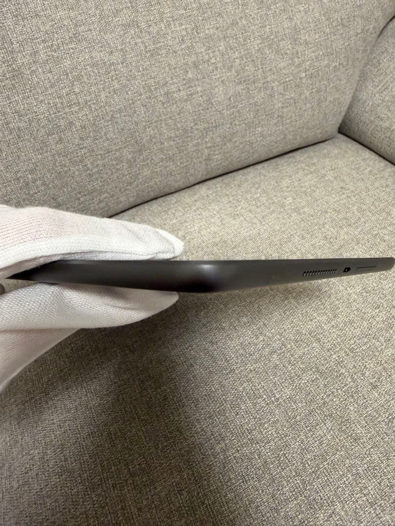 Apple iPad 第9世代 64GB SIMフリー 本体　スペースグレイ