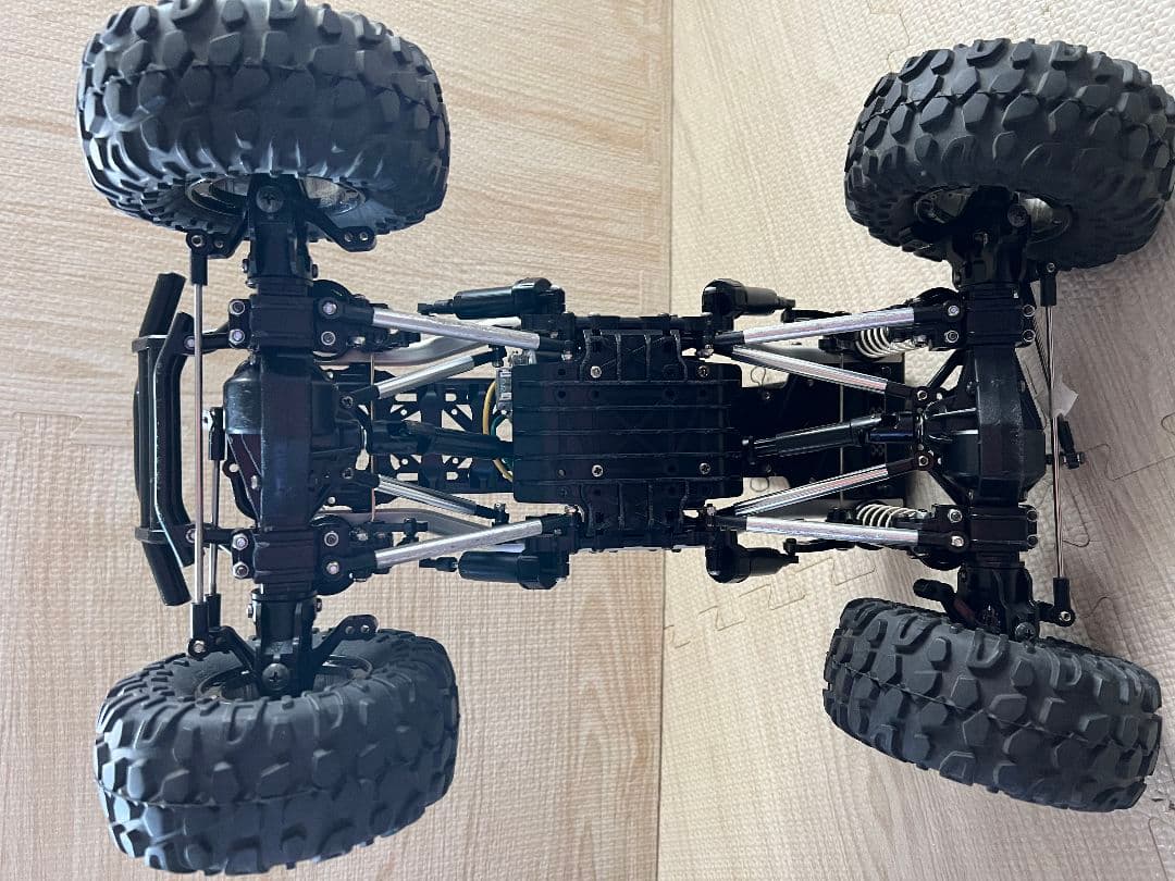 タミヤ CR01（4WS）（LED付き）