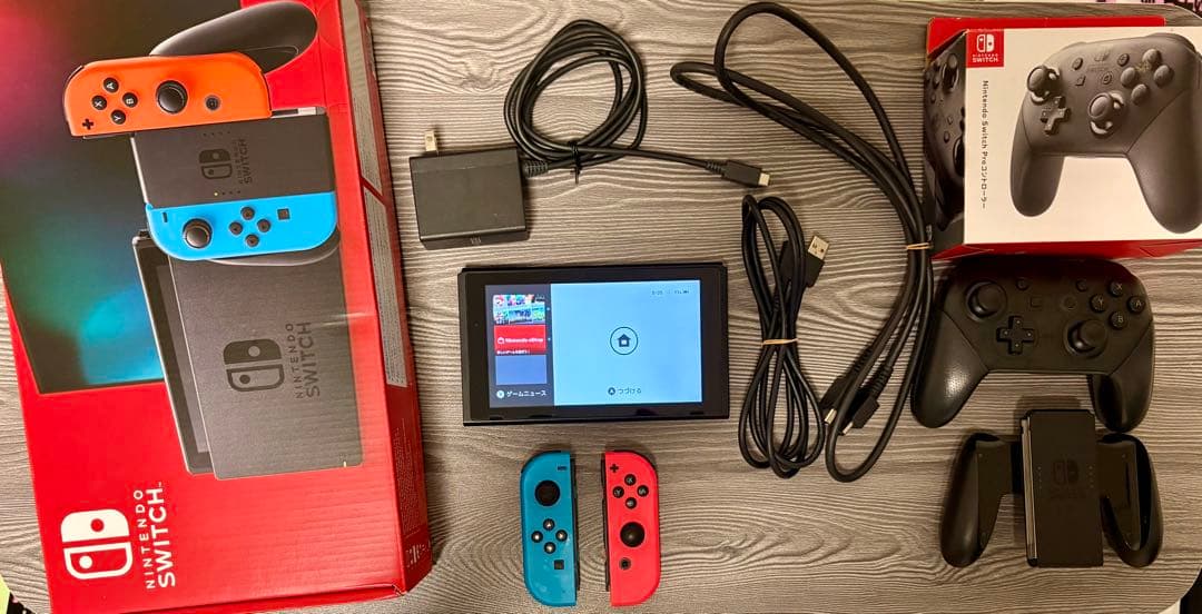 り*め様 Nintendo Switch 本体【Proコントローラー付！】