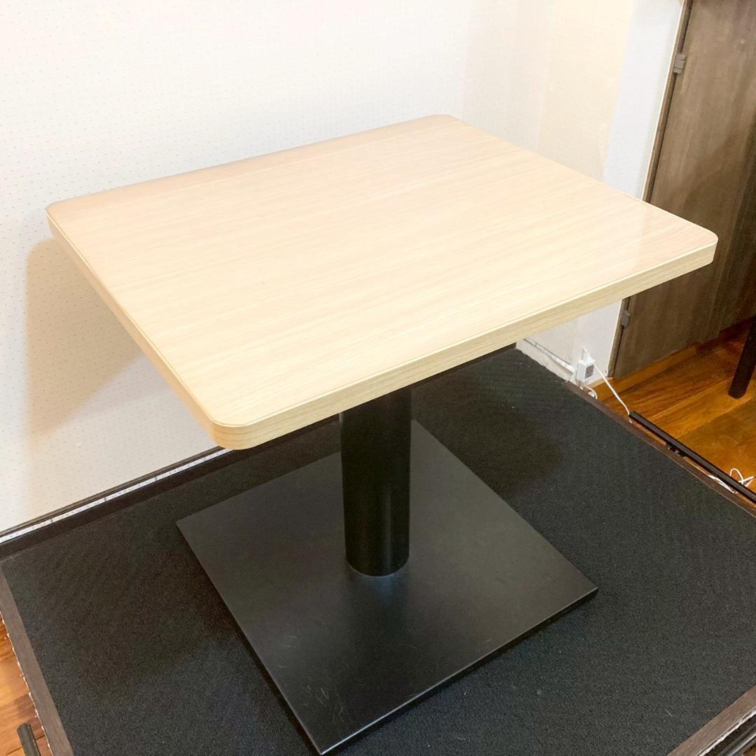 【引取限定】パブリック 木目調 カフェテーブル ミーティングテーブル