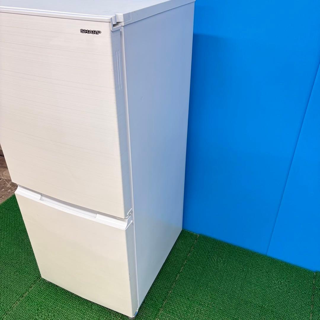653 関東　SHARP 冷蔵庫　小型　一人暮らし　付け替えどっちもドア　清掃済
