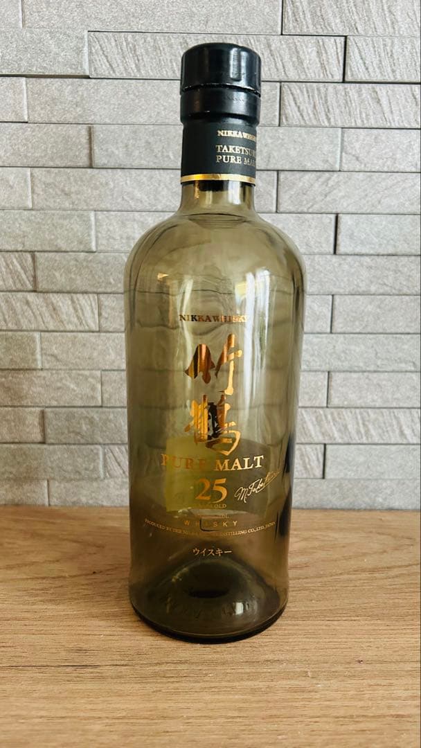 空瓶　ニッカウヰスキー 竹鶴 25年 ピュアモルト 750ml
