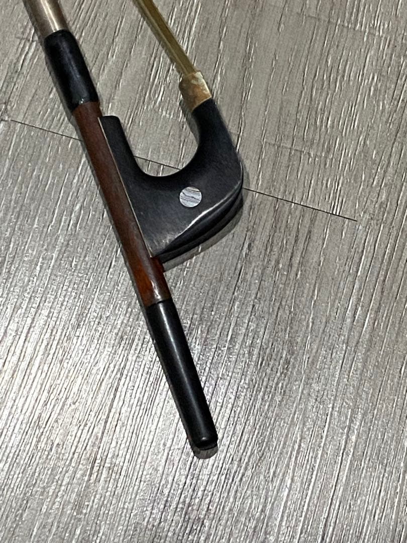 コントラバス弓 中古現状品 ケース付き ウッドベース 弓 弦楽器 肩掛付きケース