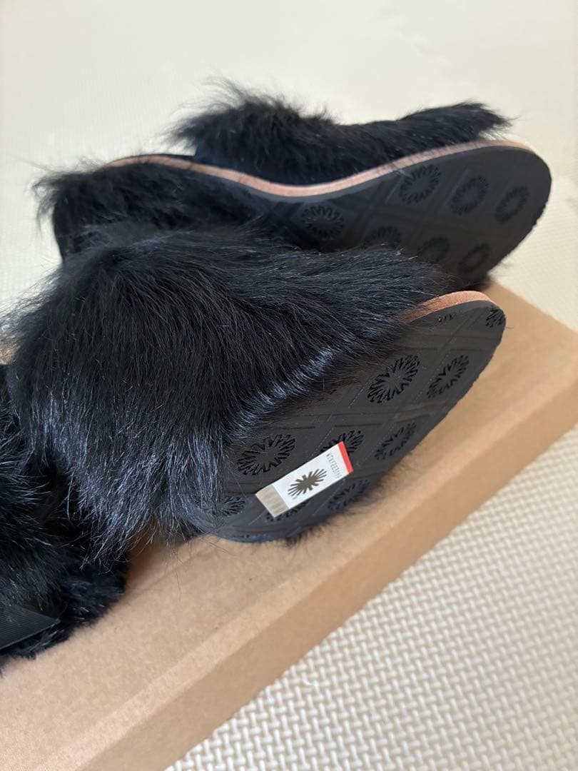 71%オフ UGG ROSAFLUFFHEELローザフラッフヒールファーサンダル