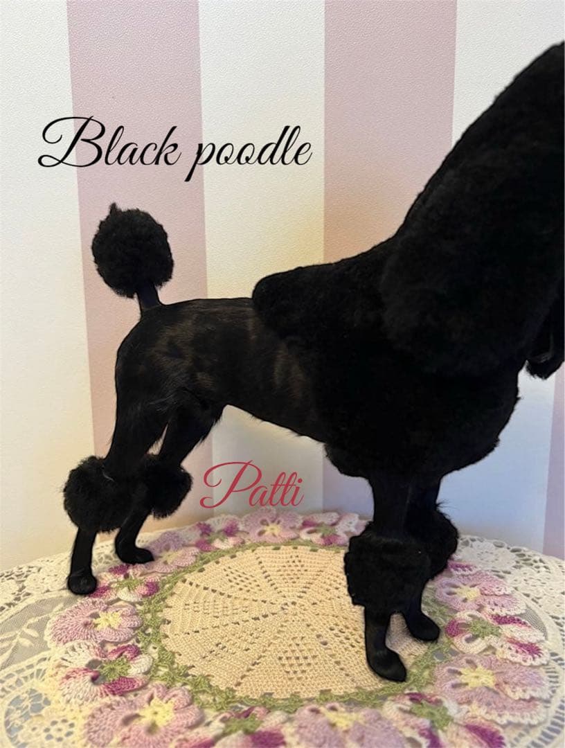 BLACK❤︎ブラックプードル★リアルな置き物❤︎