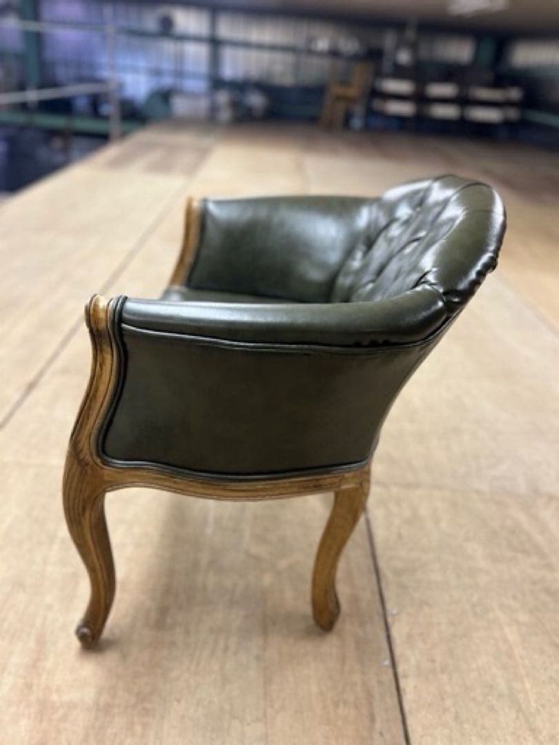 アンティークの 一人掛けソファ