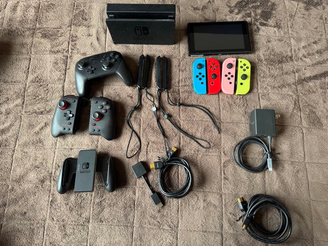 NintendoSwitch本体＋PROコン＋ソフト2セット他多数　動作確認済み