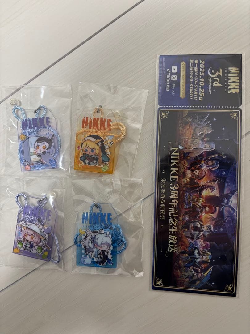 勝利の女神　NIKKE ニケ 3周年生放送 特典 アクリルキーホルダー　チケット