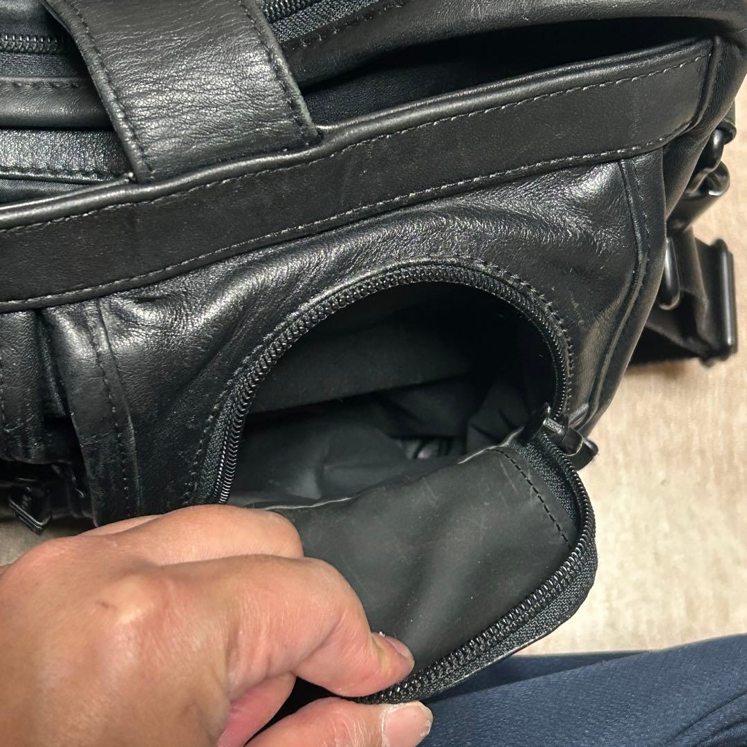 美品　TUMI ALPHA エクスパンダブル ナッパレザー　96141DH