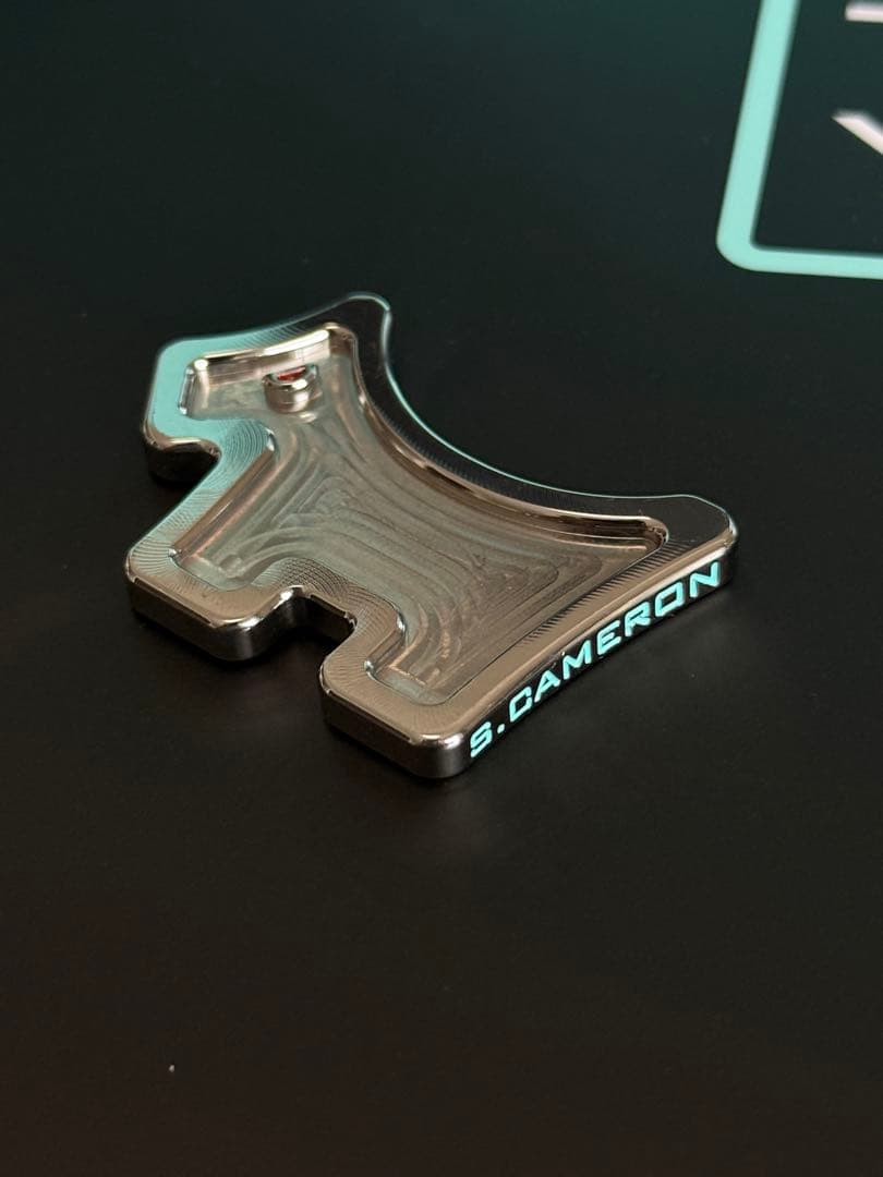 スコッティキャメロン 金属製 ドッグマーカー（正規品） ポーチ付き