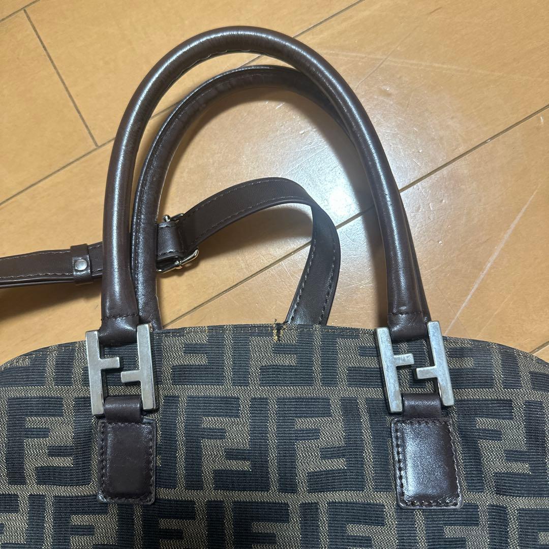 Fendi ショルダーバッグ
