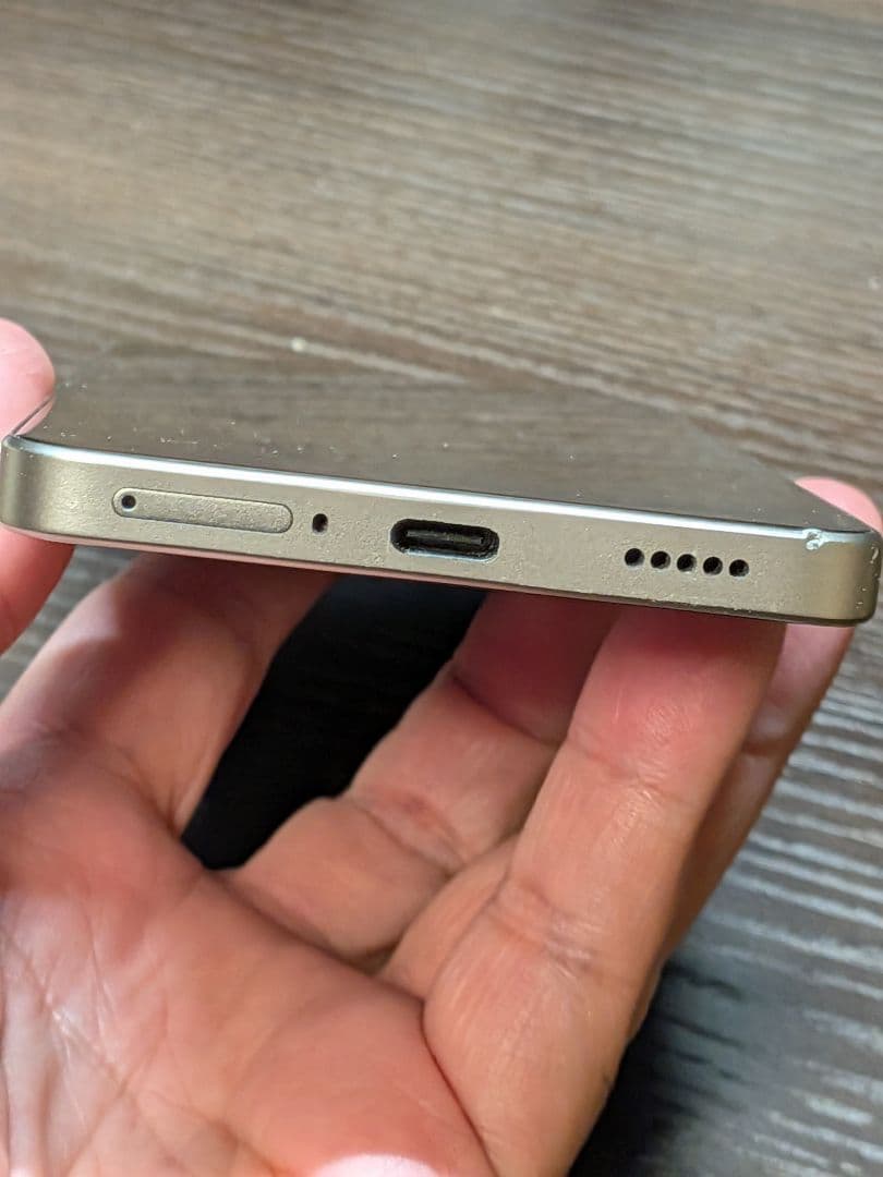 Xiaomi 14T XIG07 チタングレー　UQ版