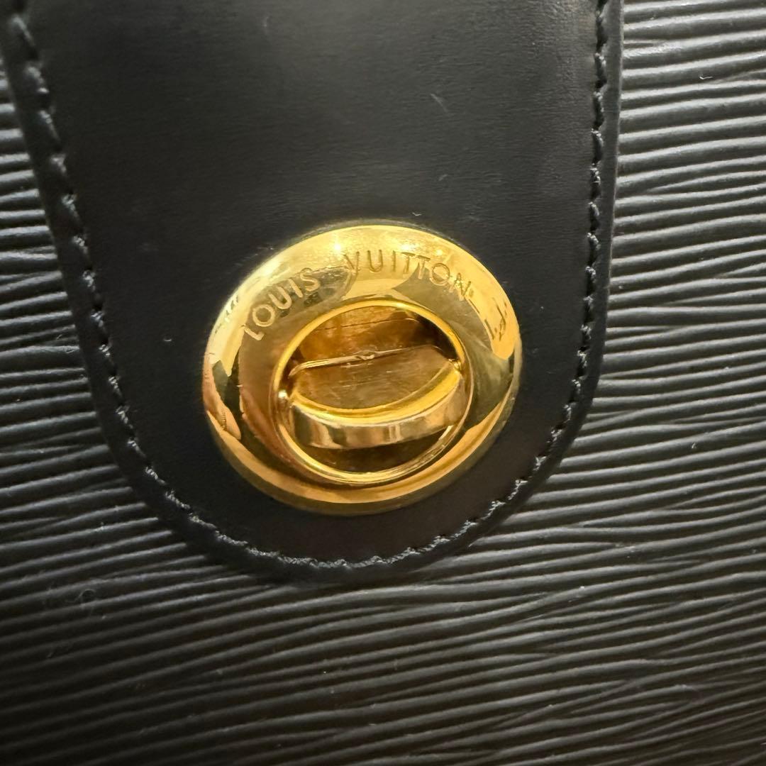 【sale】ルイヴィトン エピ クリュニー ショルダーバッグ バケツ型 黒