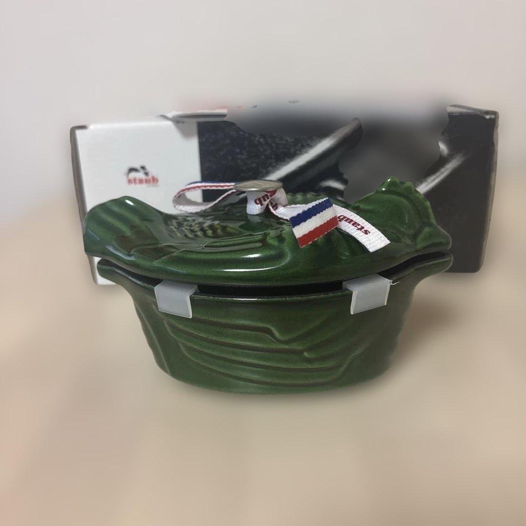 ストウブ　スモールチキンココット