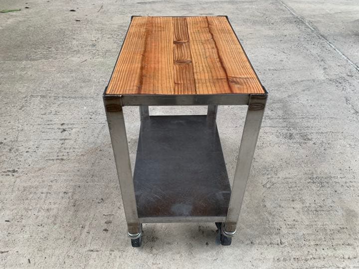 ステンレス製 アイアン シェルフ テーブル 台 キャスター付き No.2