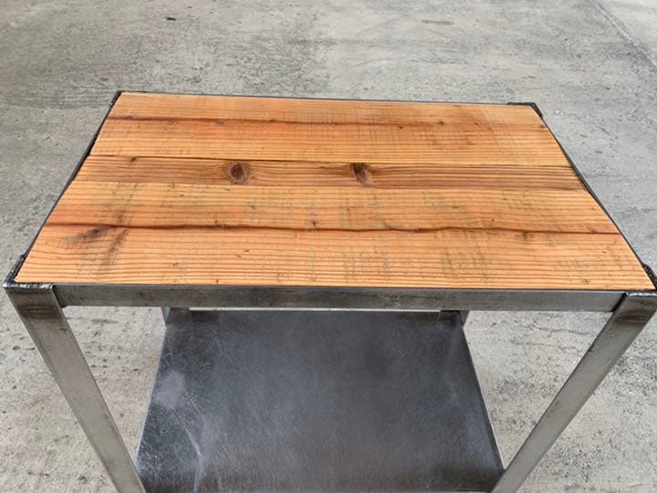 ステンレス製 アイアン シェルフ テーブル 台 キャスター付き No.2