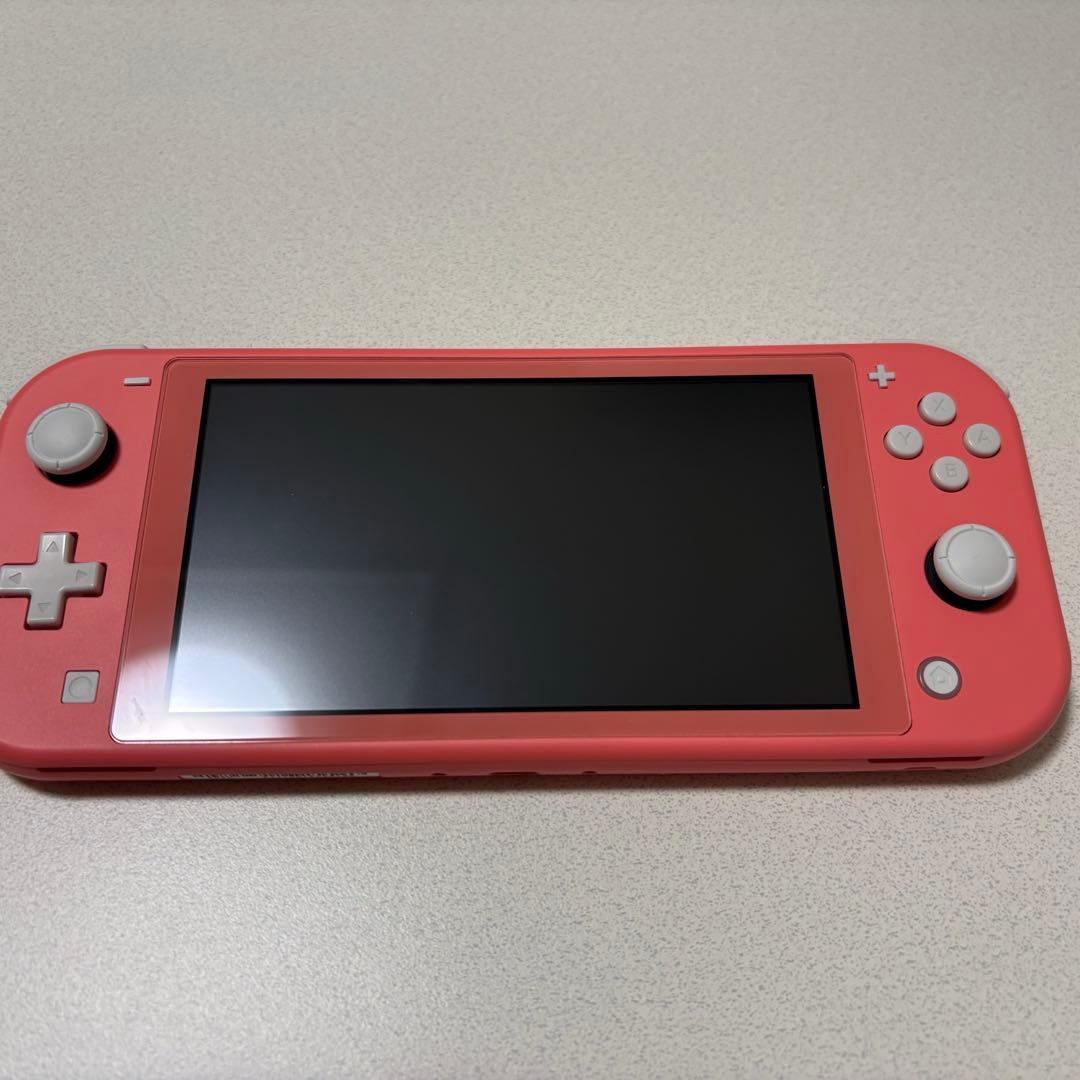 Switch lite スイッチライト コーラルピンク ケース付