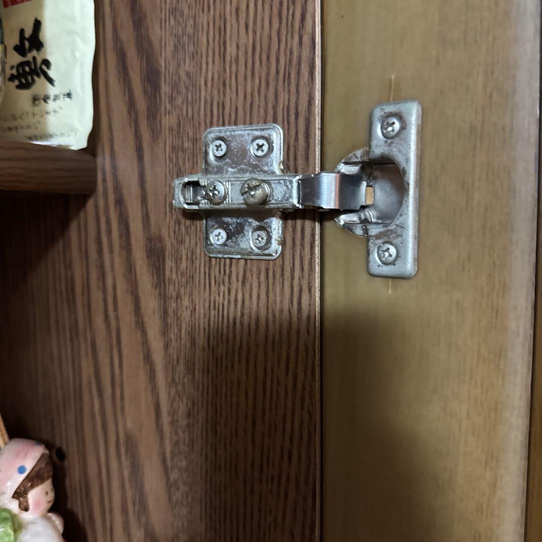 木製食器棚