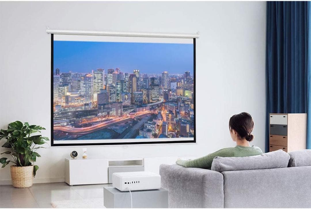 【美品】プロジェクター スクリーン 100インチ 4：3 4K フルハイビジョン