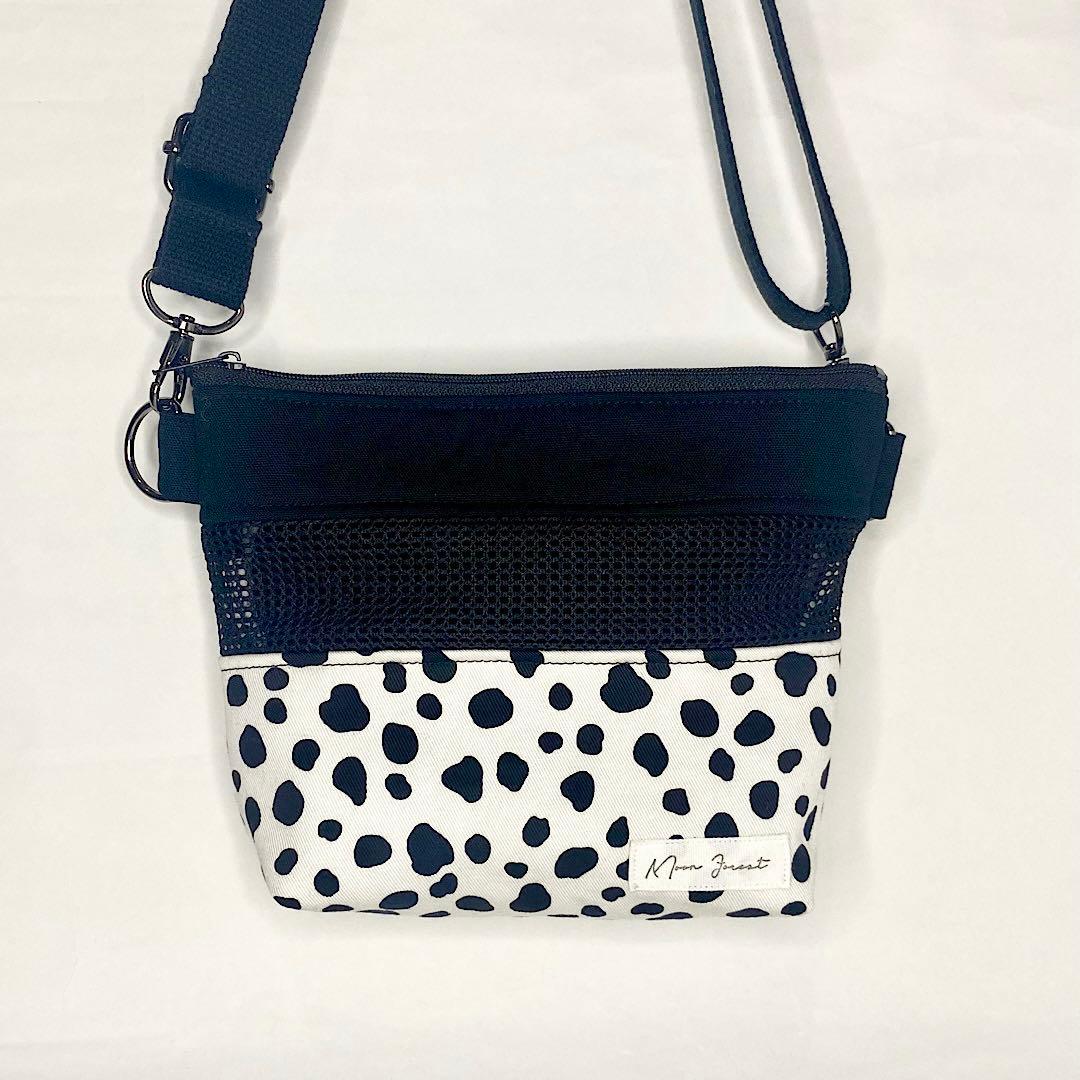 グータン様　オーダーページ ✩ お出かけポーチ モモンガポーチ