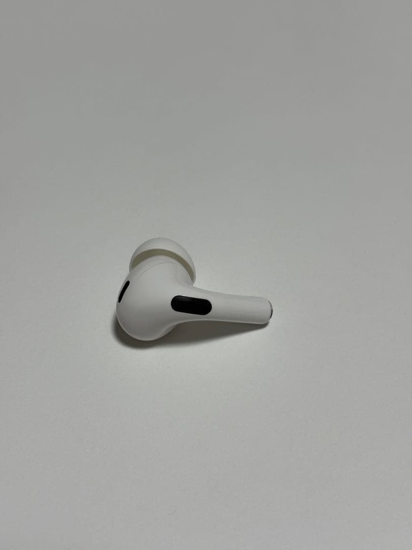 AirPods Pro 第2世代　右耳のみ イヤホン A3047タイプC