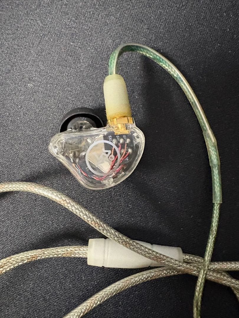 MACKIE MP-360 イヤホン 有線イヤホン イヤモニ