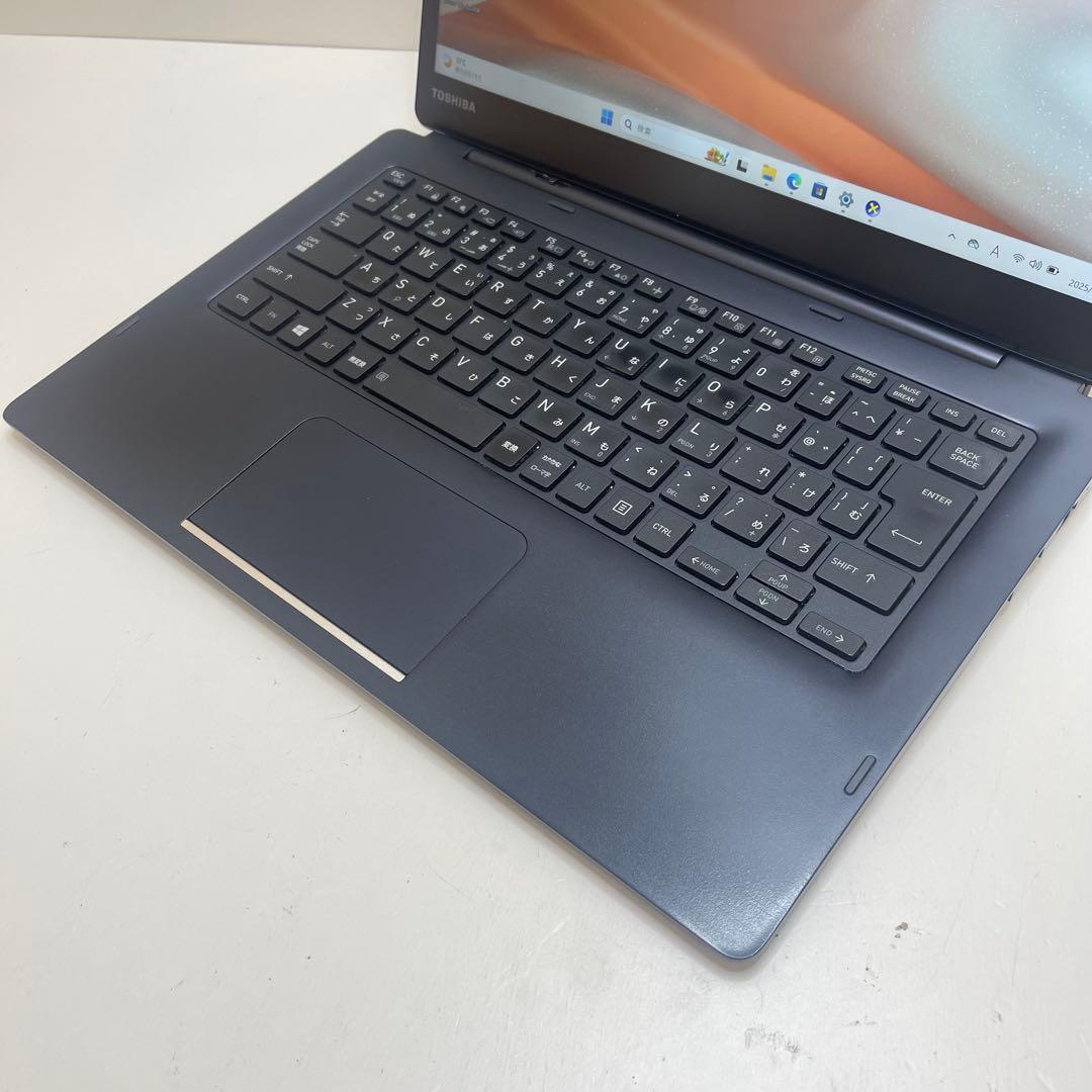 東芝 Dynabook 2in1 D83/M 8世代 i5 8GB Ssd256