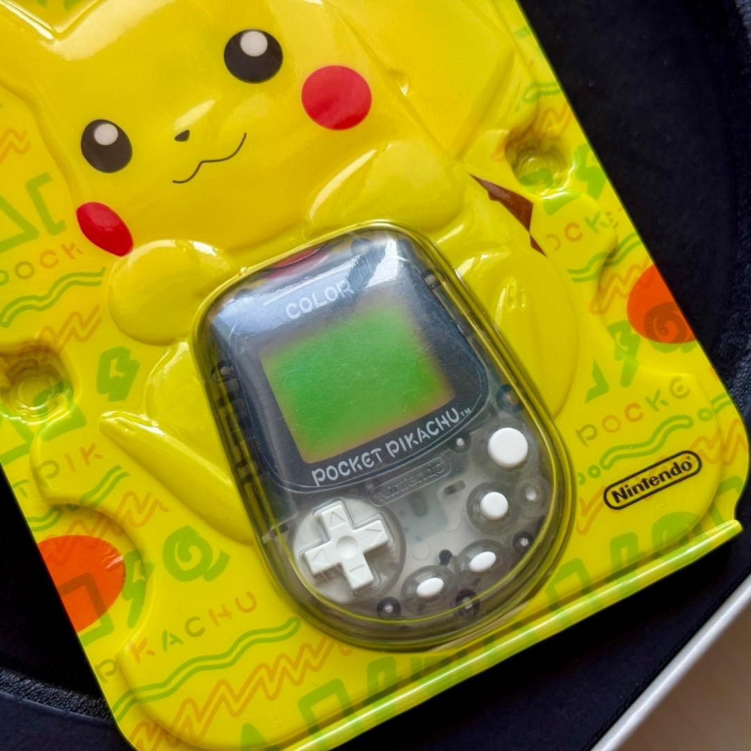 極美品！任天堂ポケットピカチュウ！カラー　金・銀といっしょ！万歩計 動作確認済み