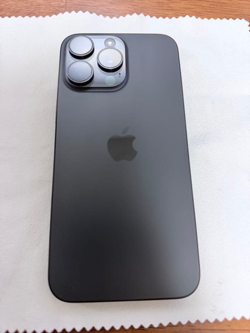 iPhone15 pro max ブラックチタニウム