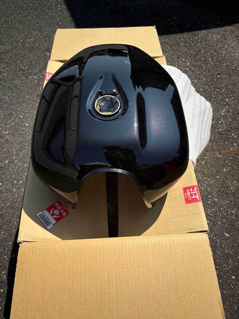 cb1100 sc65 タンク　カスタムタンク