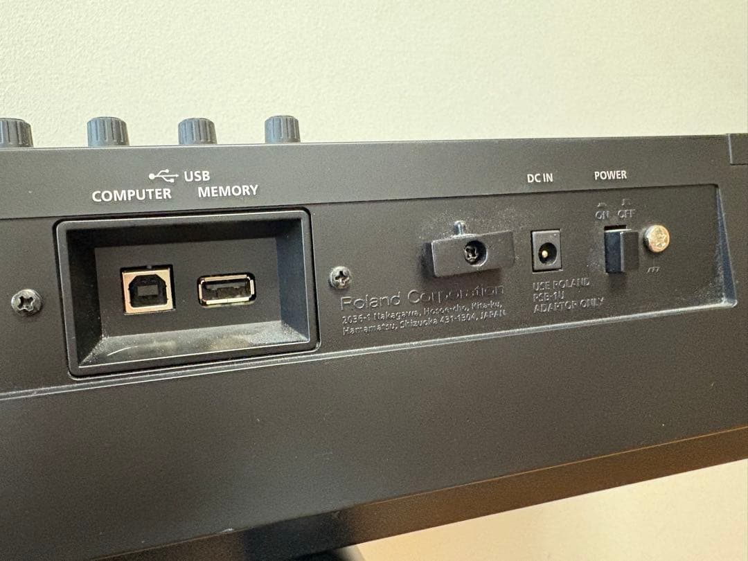 Roland JUNO-DS 88 美品+ULTIMETEスタンド+椅子つき