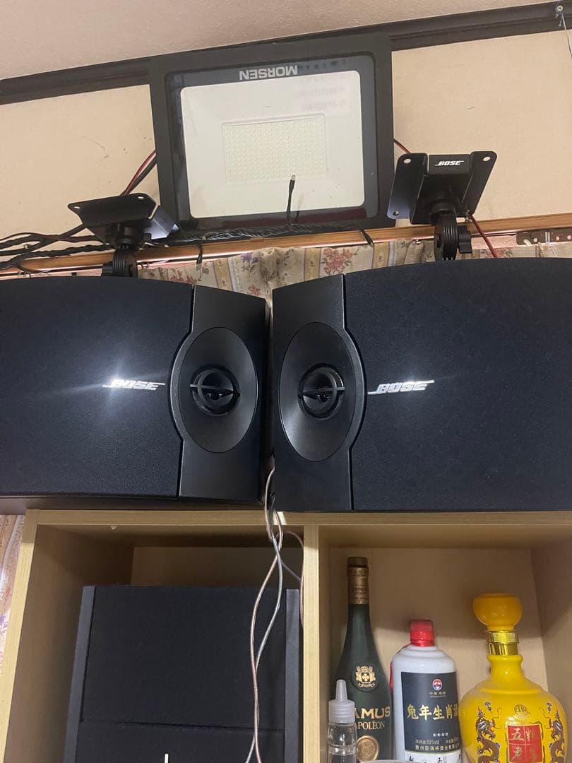 ジ*ン様 スタンド式スピーカー ブラック 2台セット 201v