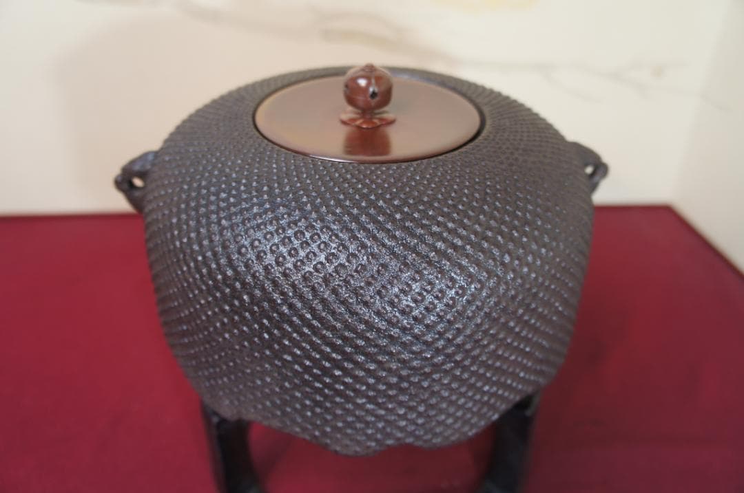 ☆美品 茶道具 未使用 尾垂釜 やつれ(窶れ)風炉 欠風炉 五徳 料込み