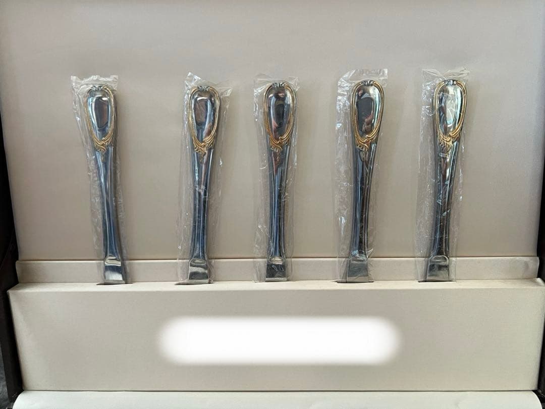 マーシャン　カトラリーセット　カルバンモード（金彩）ディナーセット〈34本〉※