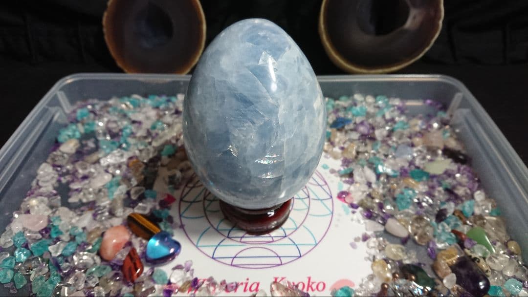 5Aセレスタイト 卵形 マダガスカル産 天空や天使の休息をイメージさせる幸運の石